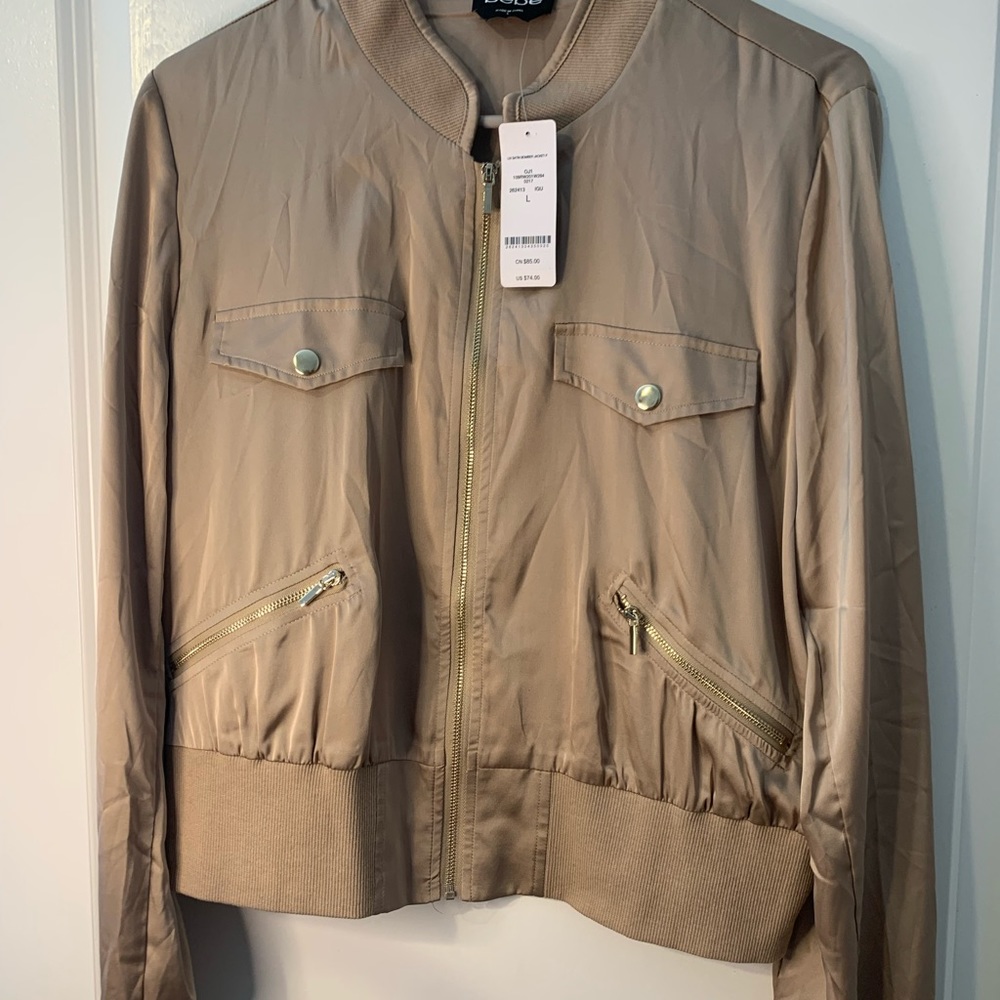 BEBE LIV SATIN BOMBER JACKER